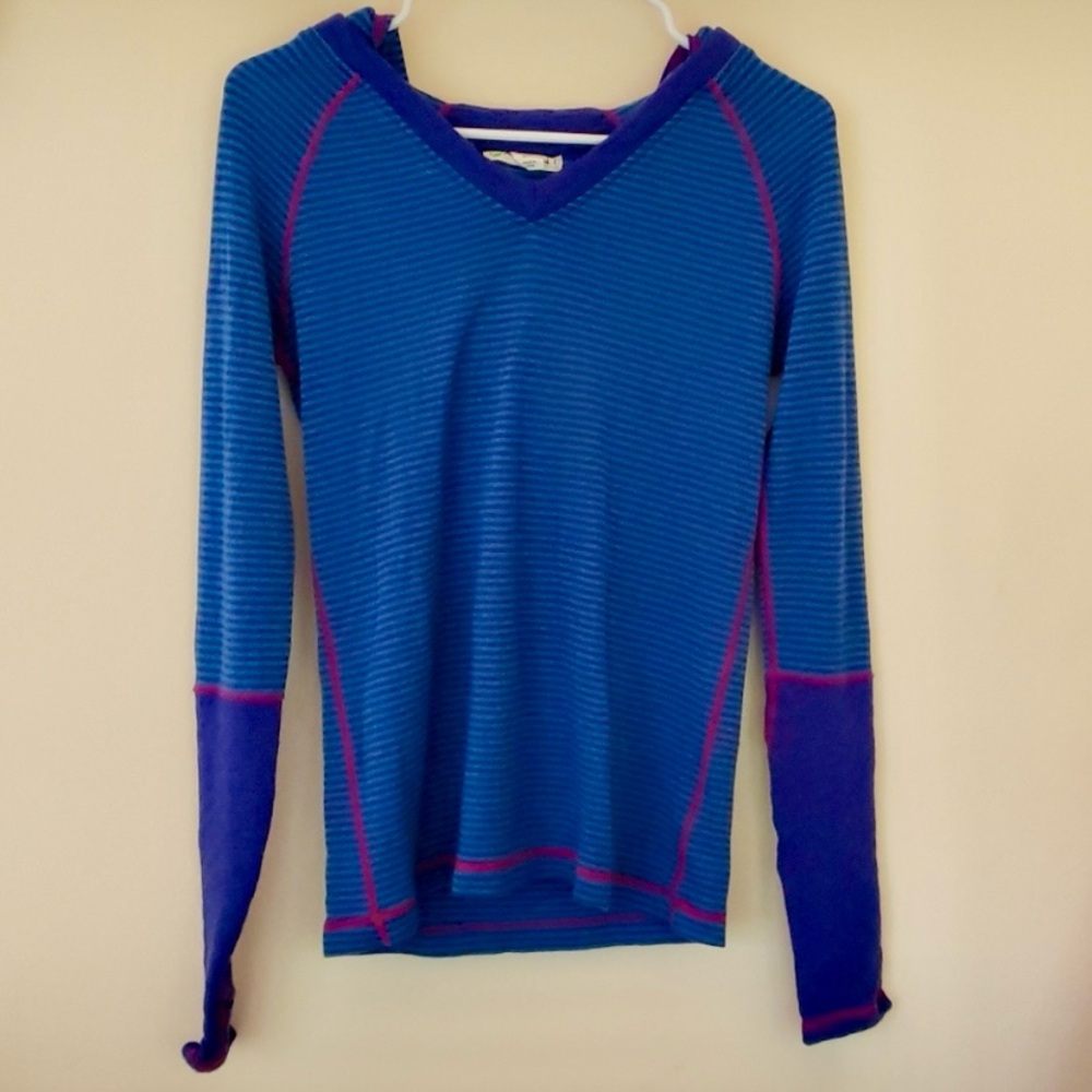 Dakini merino wool hoodie